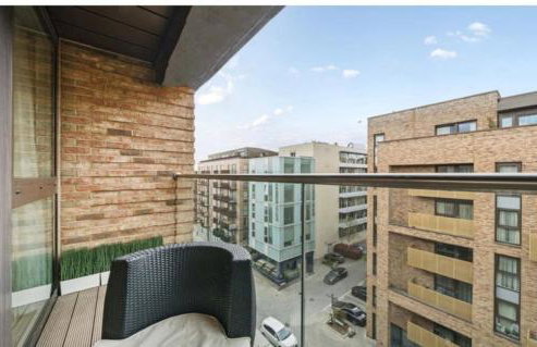 O2 Arena & Greenwich , Private Balcony , Top Floor - Foto 11