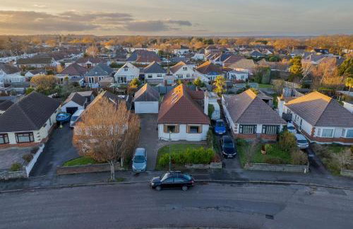 Private Luxe Bournemouth 5BR-7 Beds-3 Bath-Garden-Parking - Foto 61