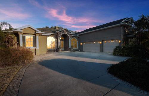 Charming 3BR Oasis Comfort, Pool & Sunshine home - Foto 8