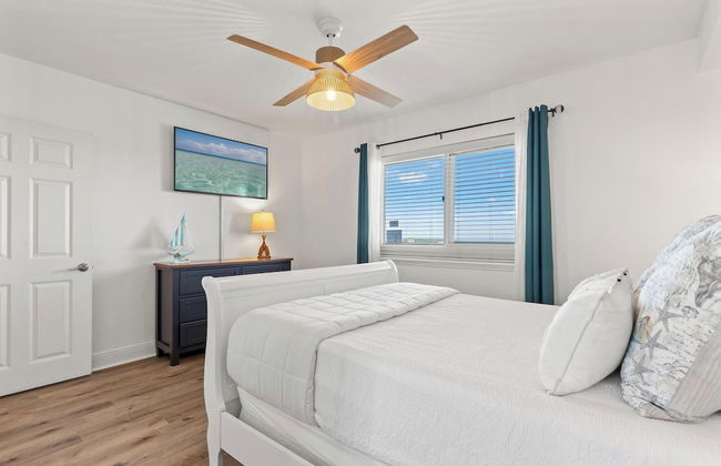 Emerald Beach Resort by Panhandle Getaways - Photo 19