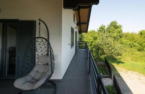 Nice Home In Draganic With House A Panoramic View - Foto 11