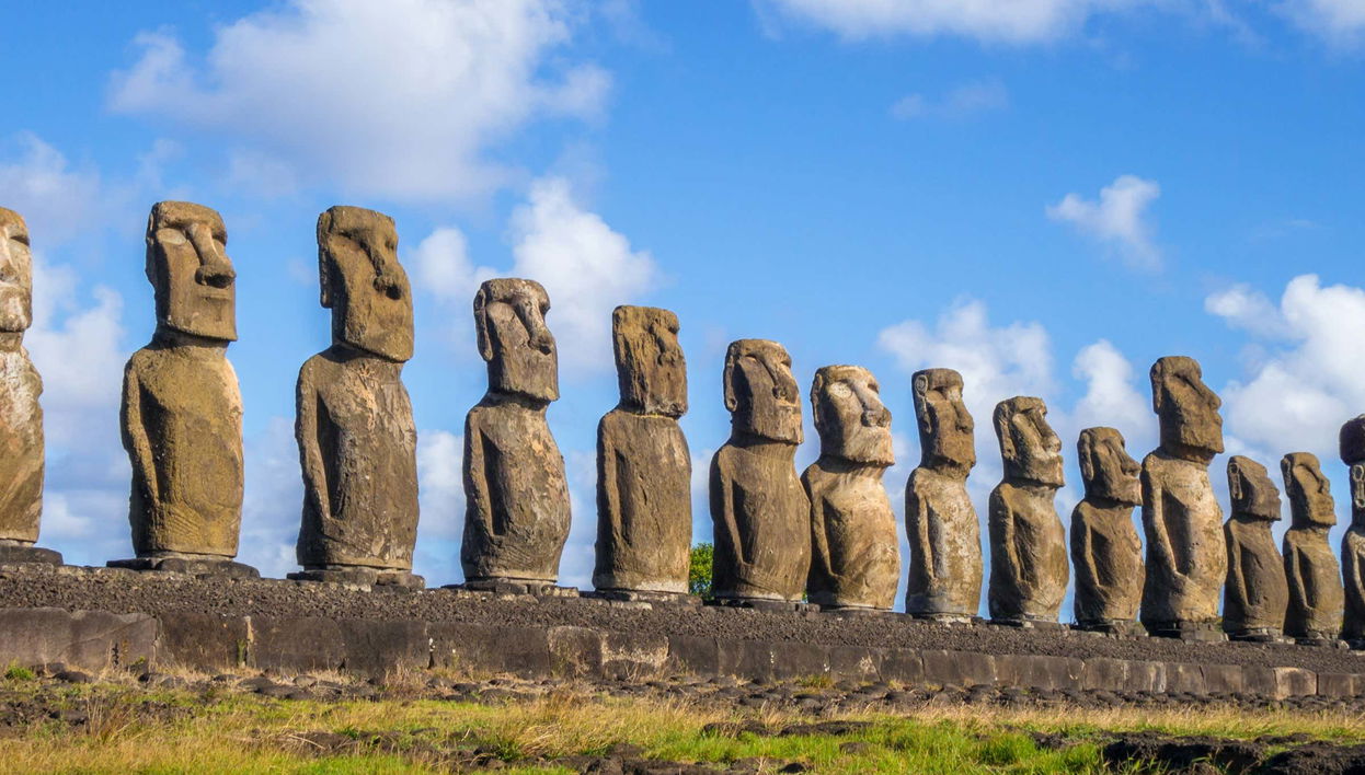 Easter Island and Anakena Beach Trip
