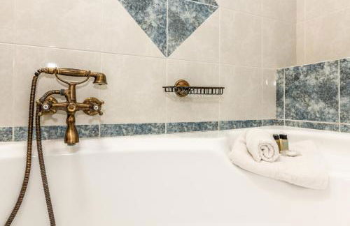 Annlexander - Photo 28