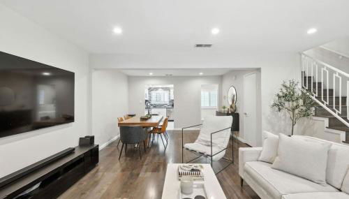 Burbank Bliss Retreat - Photo 3