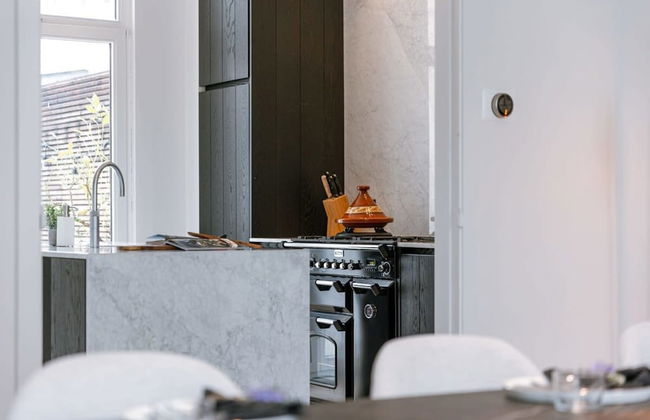 Charming House in the City of Antwerp With Parking - Foto 51