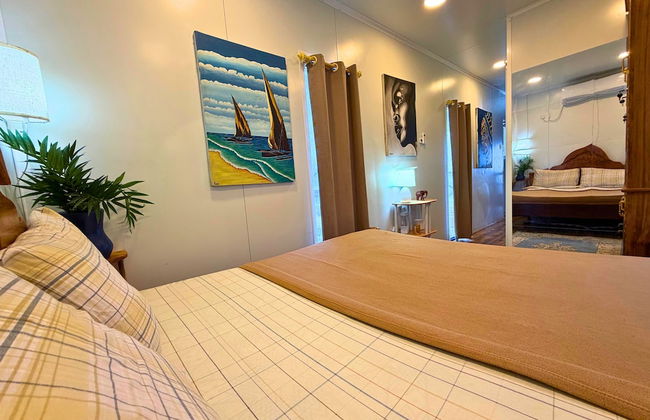 Zanzibar Beach House- South - Photo 7