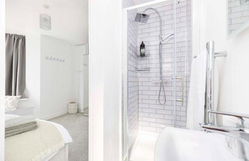 The White House - Lux Southbourne beach 3 bed stay - Foto 9