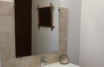 typical mas provençal with swimming pool in a small hamlet near mouriès in the alpilles in provence- 8 persons - Foto 32