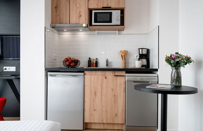 Nemea Appart Hotel Coliseum Amiens Centre - Foto 11