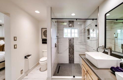 Peace and Tranquility Home 2 Mi to Dtwn Tulsa! - Foto 11