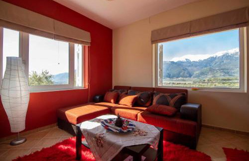 Cozy Hilltop Home with Breathtaking Views - Foto 10