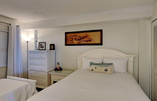 Emerald Surf - Photo 2