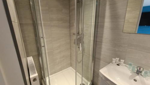 Open Mind Property - HotTub, 2 Guests & 1 Bed - Foto 5