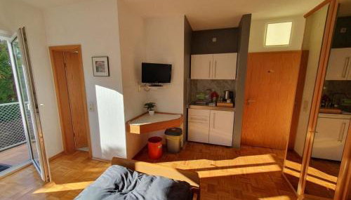 ABM Apartment 16 - Photo 5