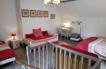 Gîte dans ancien corps de ferme à 5mn de Pompadour - Foto 9