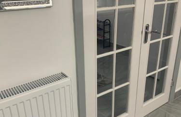 Travis House Three Luxury Modern Living free WiFi - Foto 9