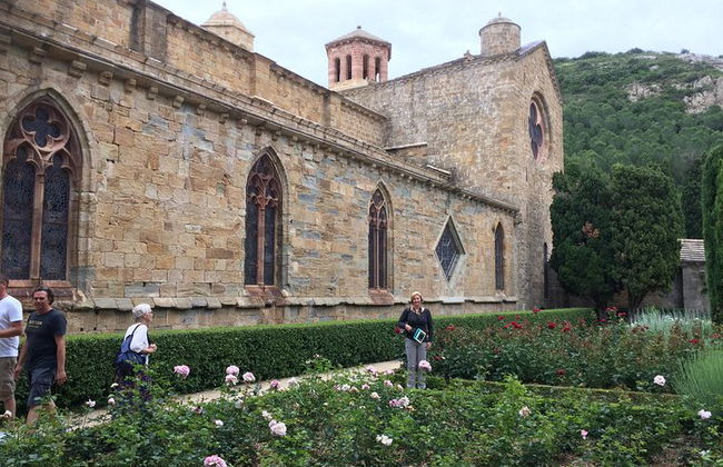 Tour di un giorno al villaggio di Lagrasse e all'Abbazia di Fontfroide. Tour privato da Carcassonne. - Foto 10