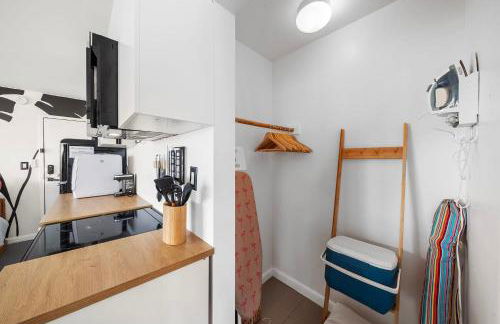 Beachfront Ocean View Apartment on Ocean Drive - Foto 18