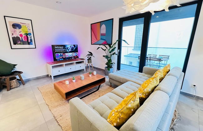 Lovely 1 bedroom flat w balcony&parking - Foto 6