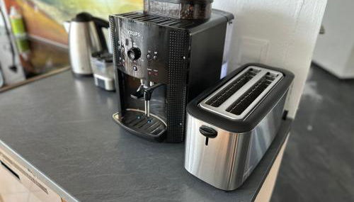 Miracle House 160qm Terrasse, Parkplatz & Internet 100mBit -SELF CHECK IN- - Photo 5