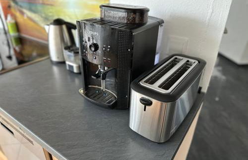 Miracle House 160qm Terrasse, Parkplatz & Internet 100mBit -SELF CHECK IN- - Foto 11