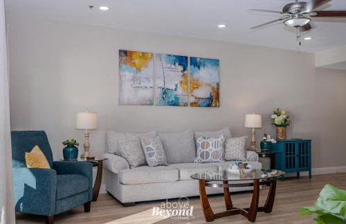 Blue Hues & Lake Views - Foto 54