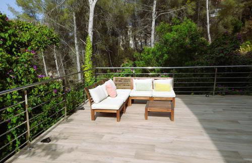 Villa Avril piscina privada y amplias terrazas - Photo 13