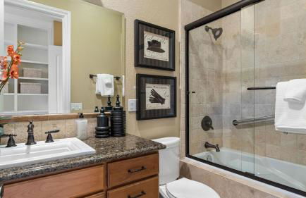 Hilltop Estate w/ Pool, Hot Tub, Fire Pit, Views Cleveland Vista by Avantstay - Foto 111