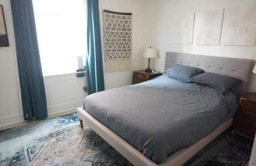 Charming Victorian Home In Historic District - Foto 22