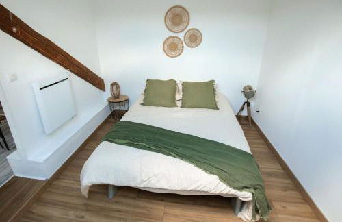 Le Nid- Balcon jolie vue - St Etienne-sud - Foto 12