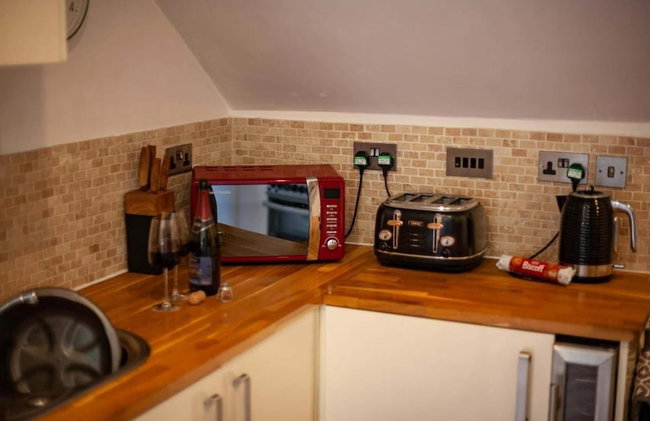 Sea View Ultimate Boutique Escape! - Photo 10