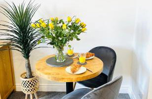 Kilmartin Court Apartments - No3 By The Sea & No2 With A View - free parking - Foto 41