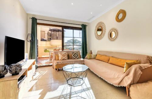 Apto frente al mar con piscina - Foto 9