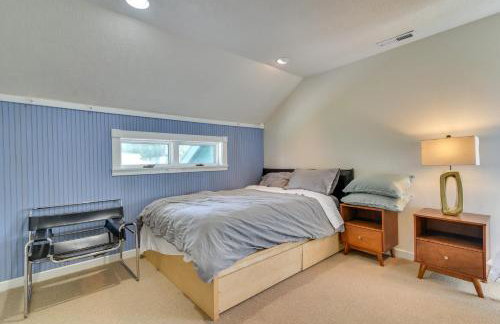 Rainier Home on 20 Acres with Blueberry Farm! - Foto 19