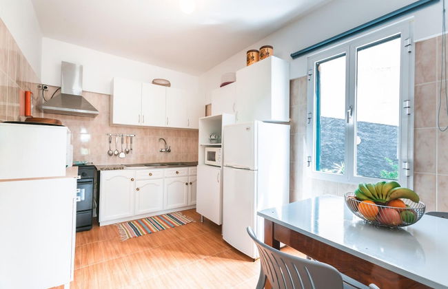 Casinha da Achada by Atlantic Holiday - Photo 38