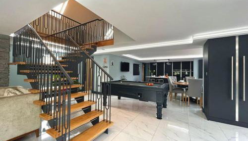 Moonsticks - Photo 2