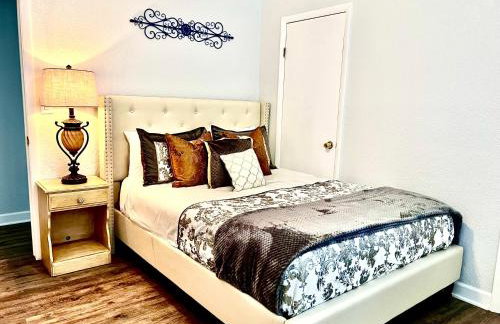 Luxurious Bungalow in Payson - Photo 7