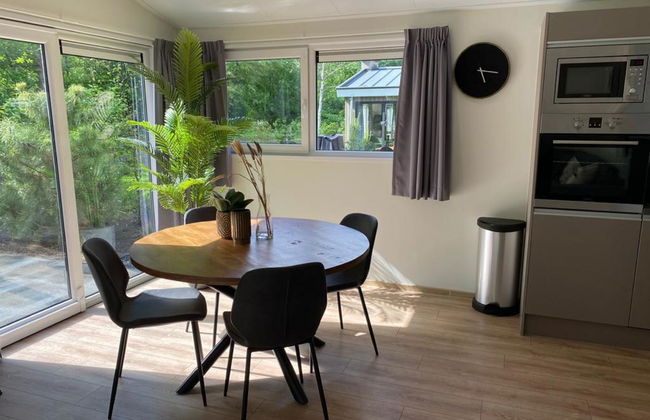 2 bedroom House in Arnhem with swimming pool and garden - Photo 3