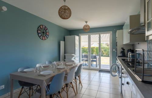 Maison Familiale à Gastes, 400m du Lac, Climatisée, Jardin, 6 Pers. - Ménage Inclus - FR-1-319-575 - Foto 1