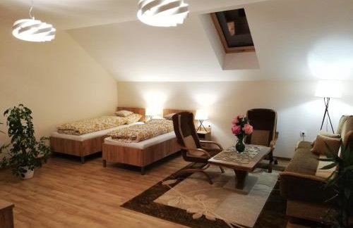 Noclegi Pod Lasem - Foto 2