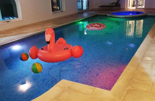 Historic Manor House - Sleeps 16 - Pool & Hot Tub - Foto 41