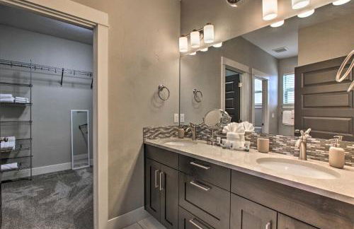 Bend Home with Patio and Fire Pits Less Than 3 Mi to Dtwn - Foto 12