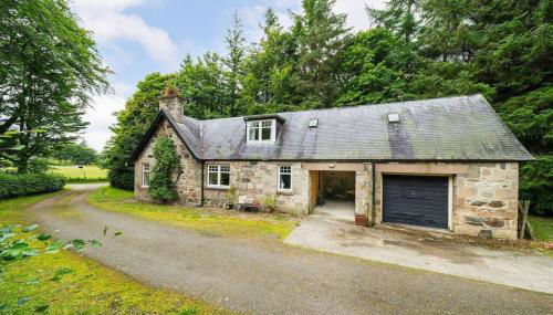Red Squirrel Cottage, Family & Pet Friendly Adventure Retreat, Strathdon, Aberdeenshire - Foto 4
