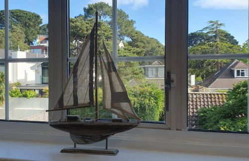 Panorama House - 400m from Sandbanks beach - Foto 15