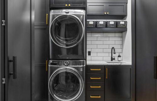 Luxury TC Loft: Historic Condo! - Foto 51