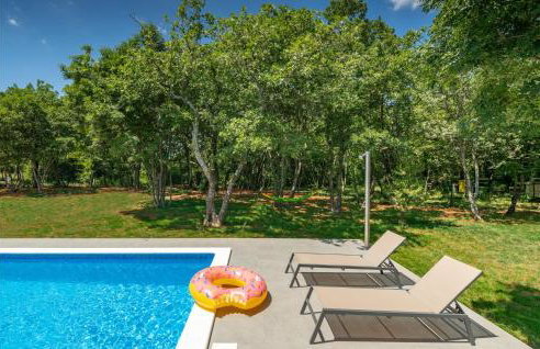 Amazing Home In Labin With Sauna - Photo 12