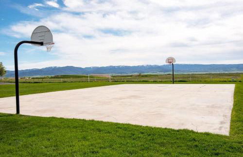 Unique Townhome 2 Car Garage & AC - Foto 23