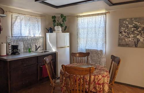 Rustic Rooms Barn Loft (Upstairs Studio Apartment) Near Kings Canyon & Sequoia National Parks - Foto 22