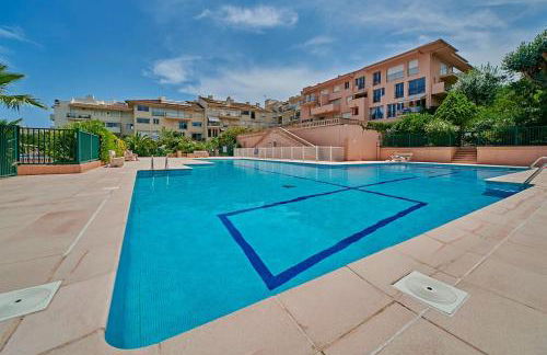 Sunrise -Swimming-pool-Saint-Tropez center-parking - Photo 11