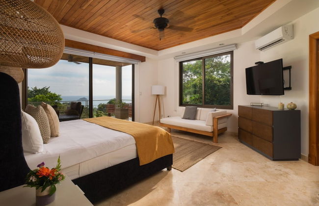 Stunning 7 BR Villa Manuel Antonio Sanctuary - Photo 16